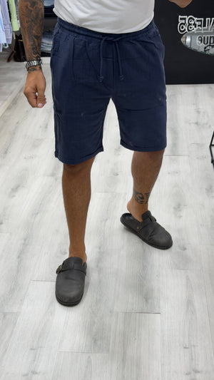 Bermuda in mistolino con elastico e laccetto