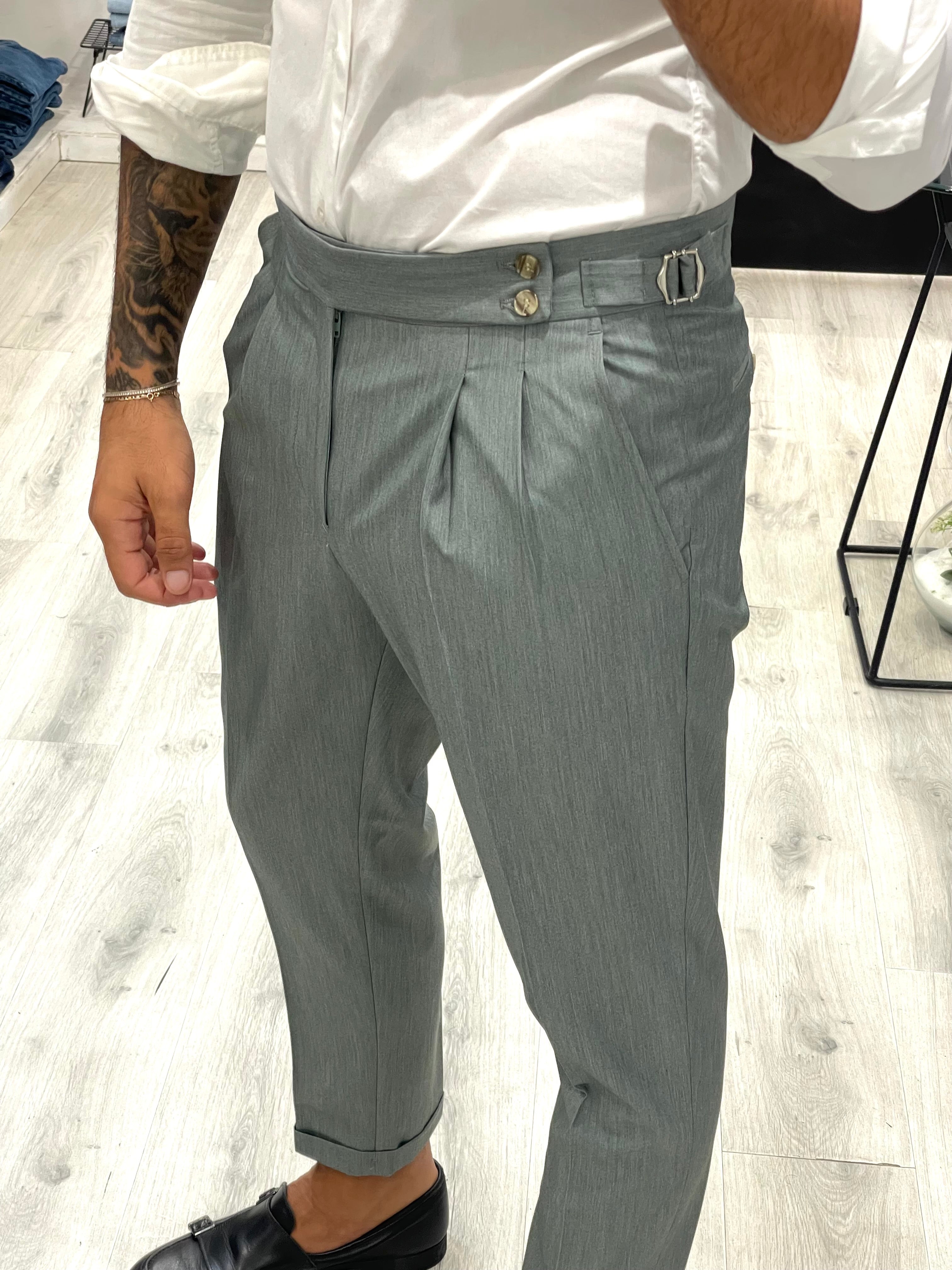 Pantalone SARTORIAL con doppia fibbia e doppio bottone - Verde chiaro