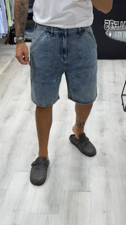 Bermuda jeans Details