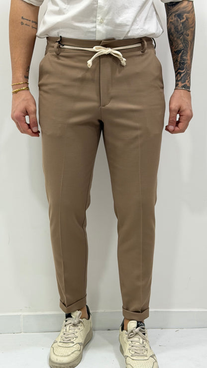 Pantalaccio tessuto armaturato con laccetto