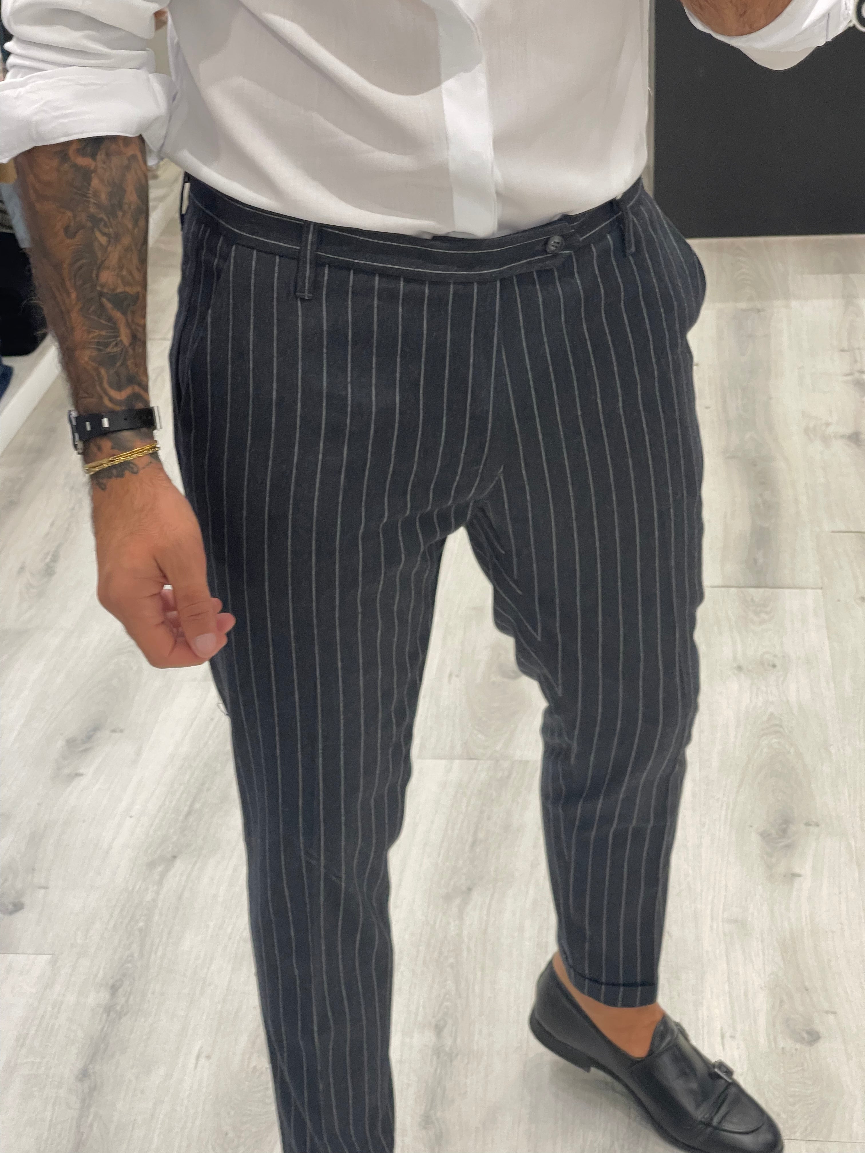 Pantalone sartoriale fascia 5 cm rigato nero