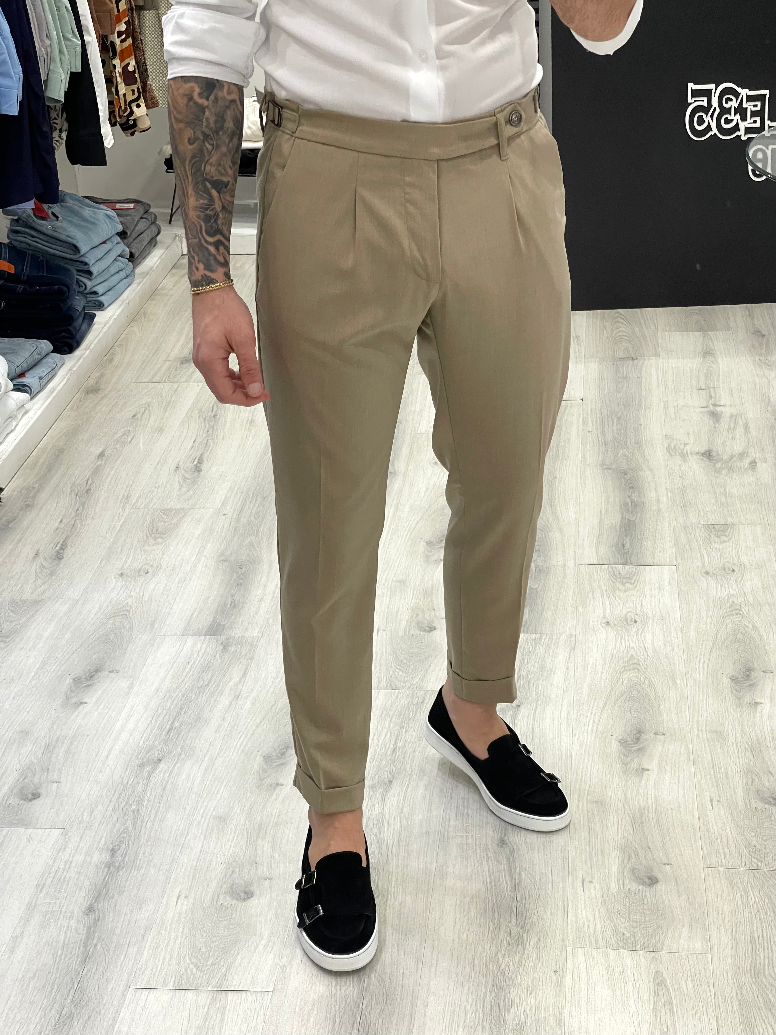 Pantalone sartoriale con doppia fibbia e bottone a tono Beige