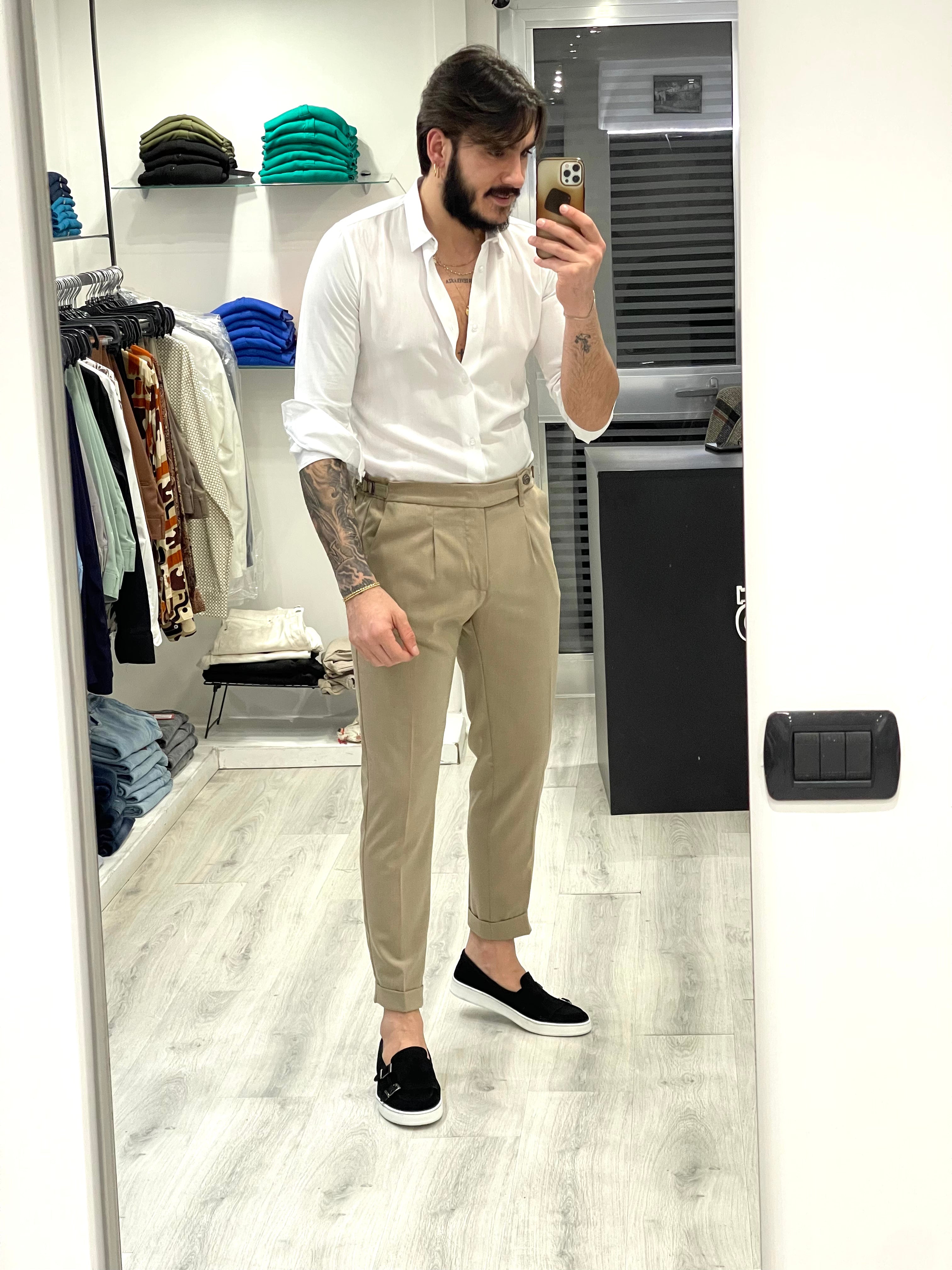 Pantalone sartoriale con doppia fibbia e bottone a tono Beige