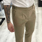 Pantalone sartoriale con doppia fibbia e bottone a tono Beige